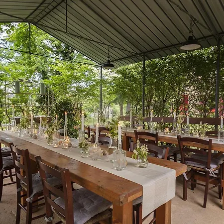 Il Daino Bianco Country House 20 Pax Hotel