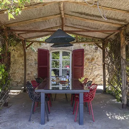 Il Daino Bianco Country House 20 Pax *